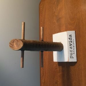 Pura vida jewelry stand